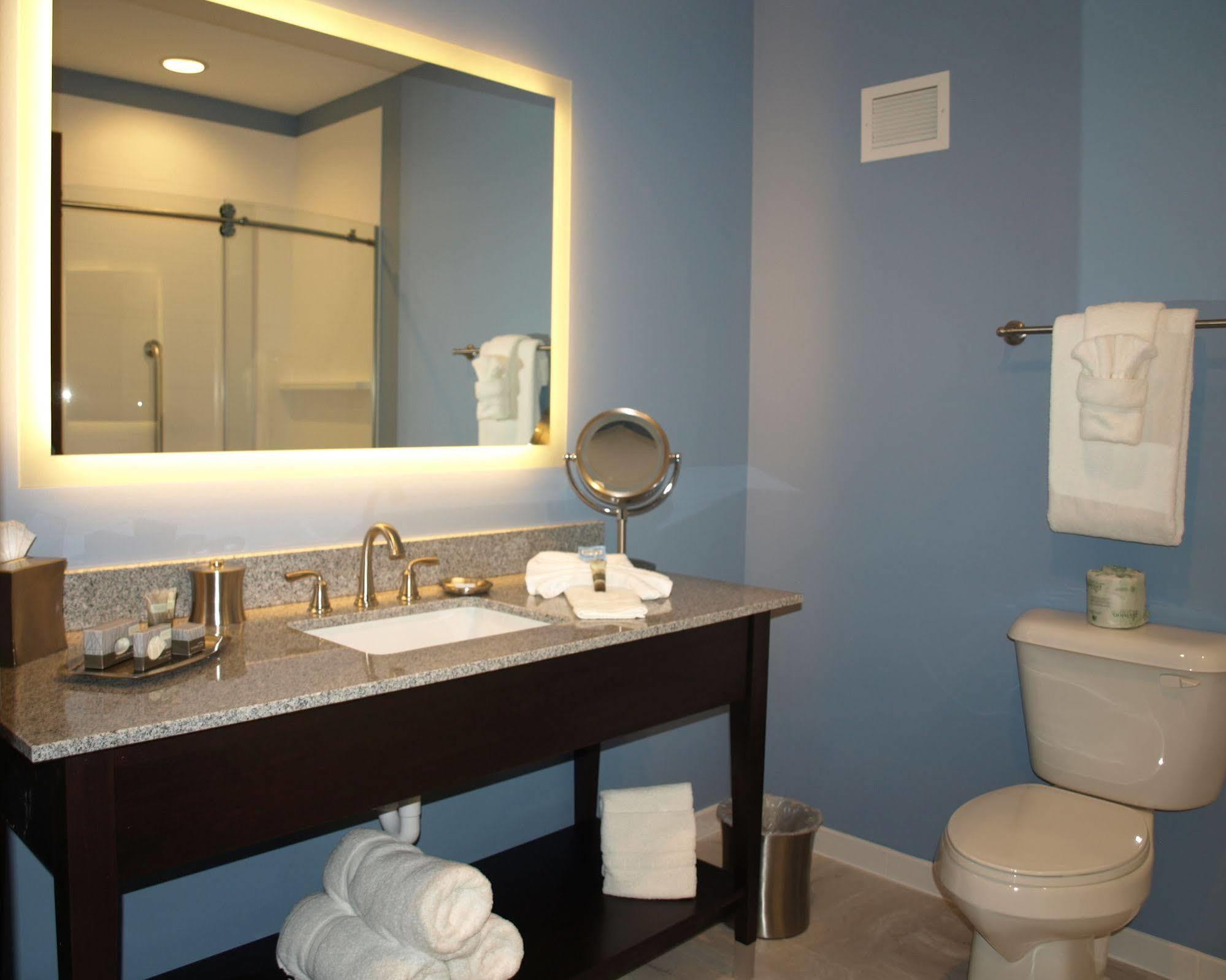 Hotel At Batavia Downs ภายนอก รูปภาพ